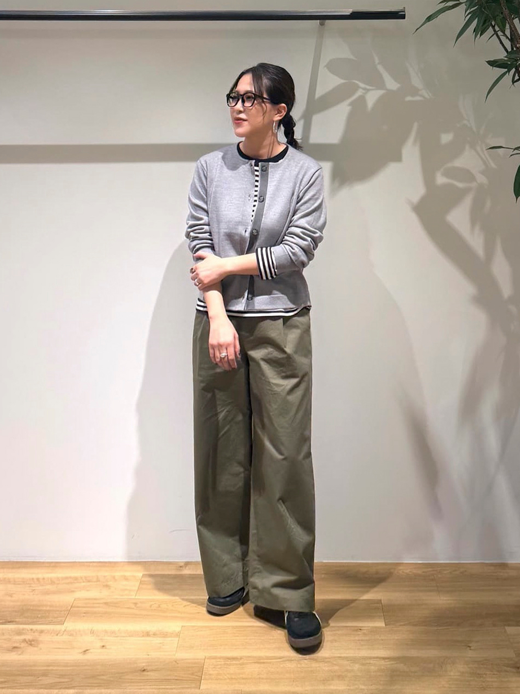 HUMAN WOMAN non