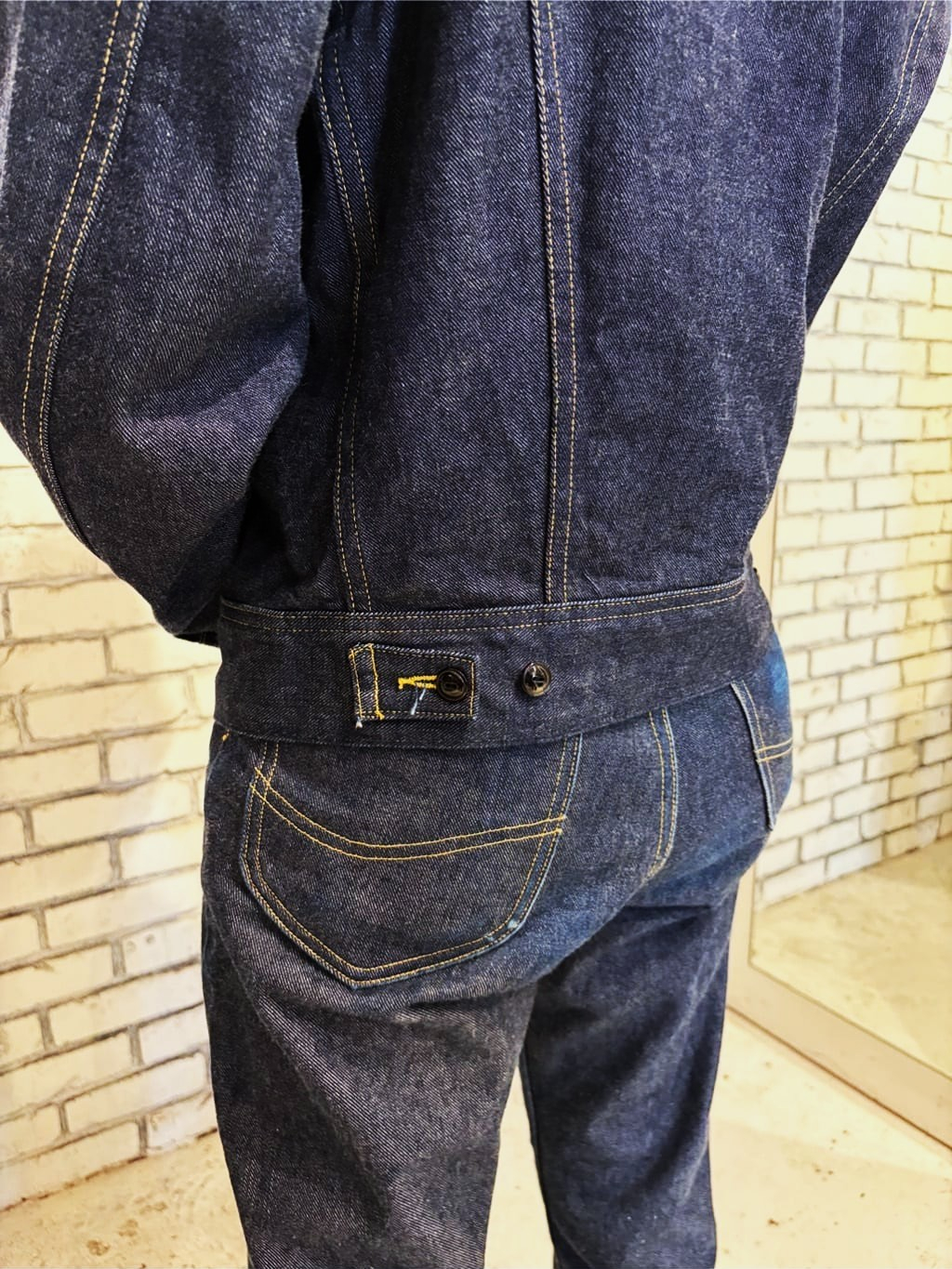 南堀江店のYURAさんのLeeの【試着対象】THE ARCHIVES 101-J 1945 MODELを使ったコーディネート