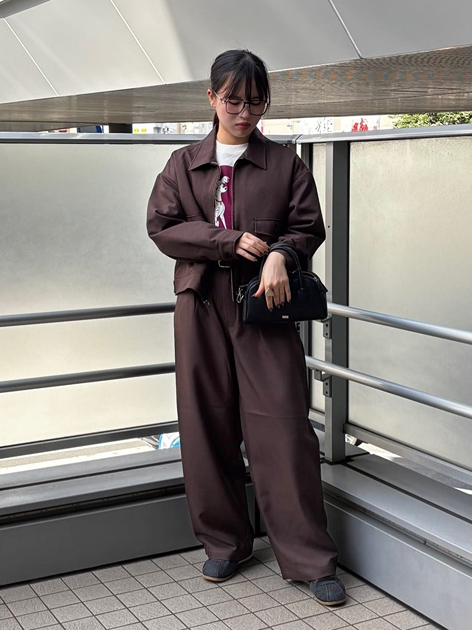 アミュプラザ鹿児島店のまえださんのLeeのH/S PRINT TEE / 半袖Tシャツ【101匹わんちゃん】を使ったコーディネート