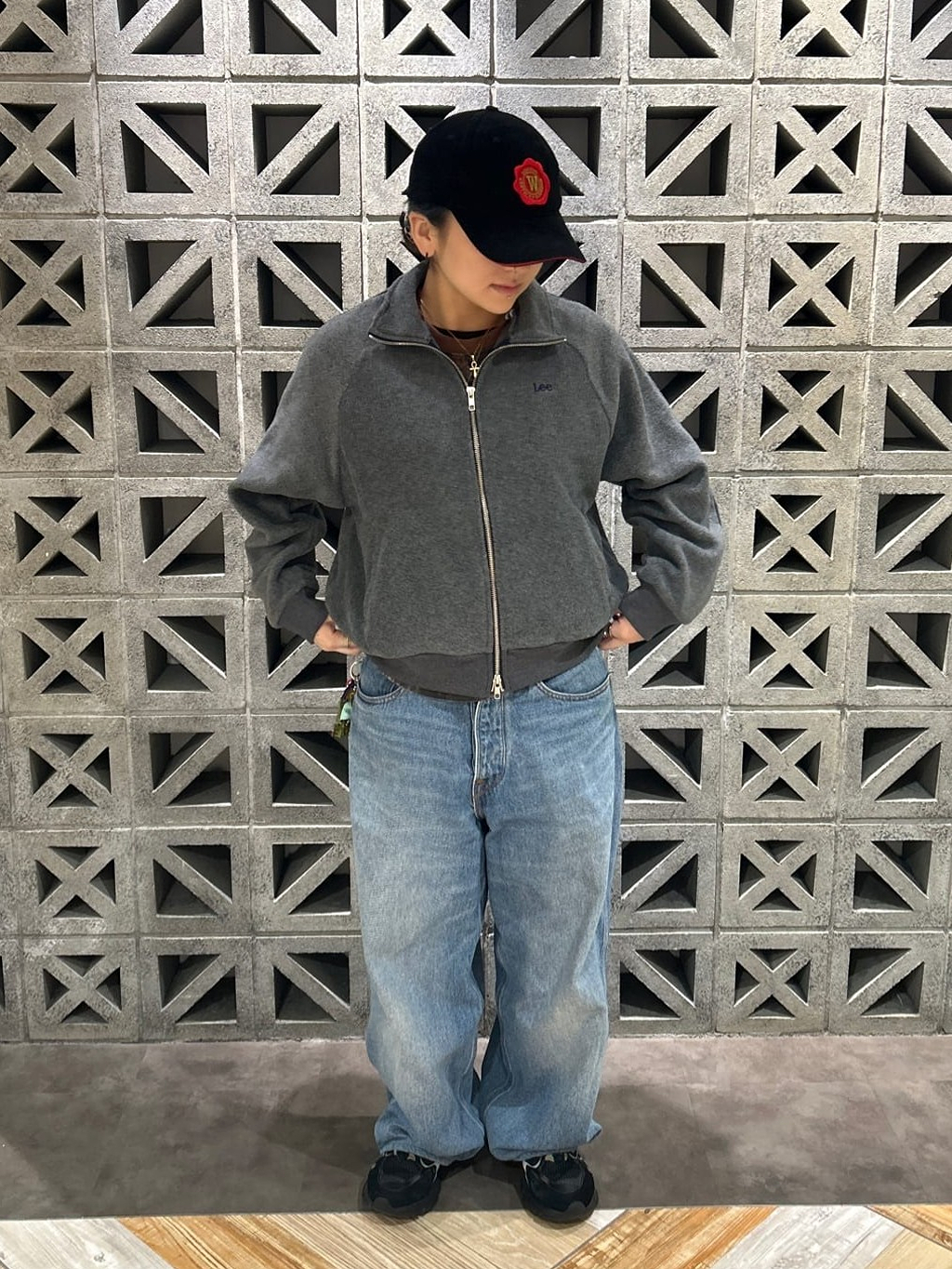 ルミネエスト新宿店のAYUMIさんのLeeの【試着対象】FLEECE TRACK JACKET / フリーストラックジャケットを使ったコーディネート