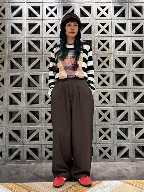ルミネエスト新宿店のMomoさんのLeeの【試着対象】【LOOKBOOK掲載】CHETOPA  LOOSE TROUSERS/チェトパルーズトラウザーを使ったコーディネート
