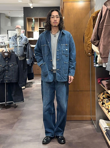 なんばパークスのリュウキさんのLeeの【試着対象】DUNGAREES ロコジャケット/カバーオール/デニムジャケット セットアップ対応【ユニセックス】を使ったコーディネート
