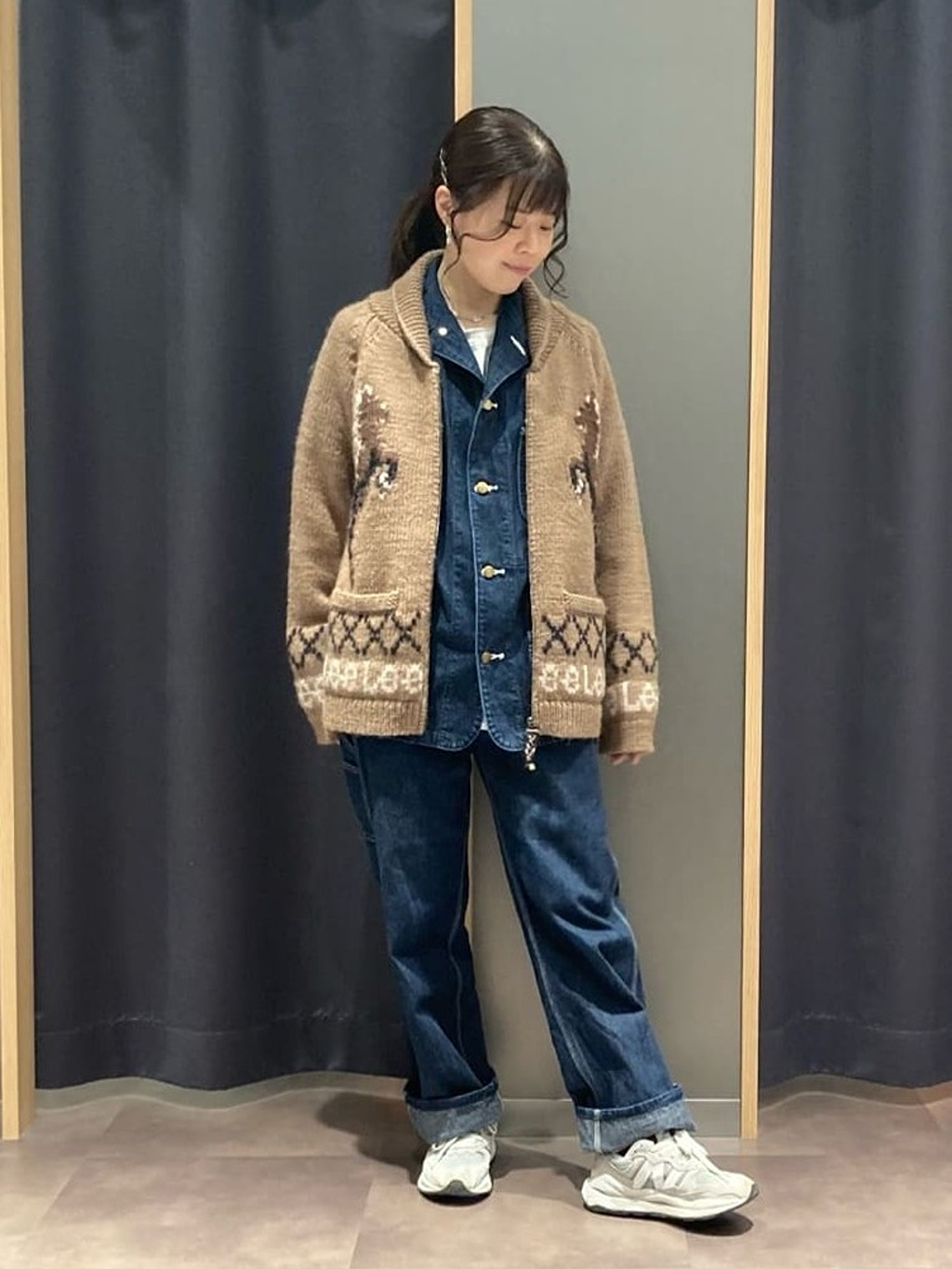 minamoa広島店のあきさんのLeeの【LOOKBOOK掲載】COWCHINE SWEATER /カウチンセーターを使ったコーディネート