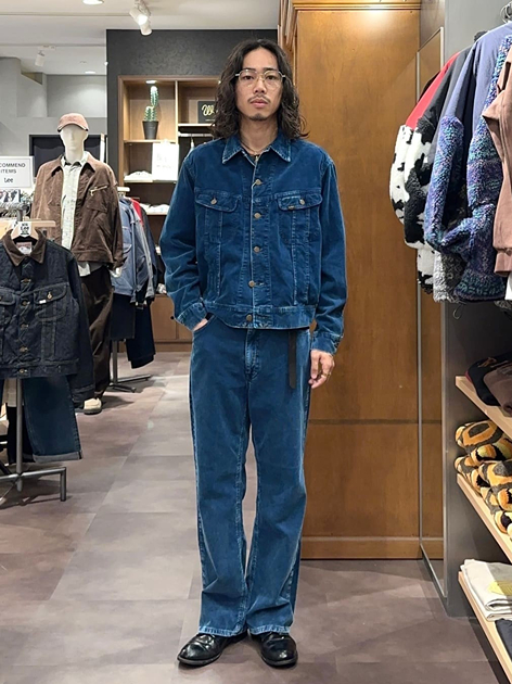 なんばパークスのリュウキさんのLeeの【試着対象】WESTERNER PANTS / ウエスタナーパンツ コーデュロイ【セットアップ可】を使ったコーディネート