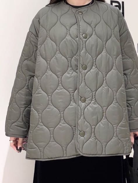 YAHAGIさんの「UNITED ARROWS｜ベルベット サロペット スカート」を使ったコーディネート