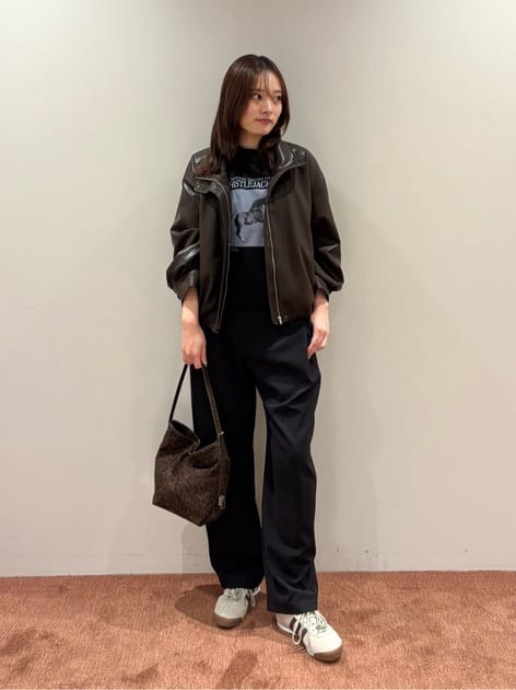 SHIMADAさんの「BEAUTY&YOUTH UNITED ARROWS｜レザーライク スタンドカラー ブルゾン」を使ったコーディネート