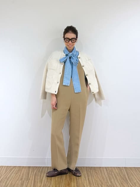 遠藤  さんの「Whim Gazette｜カシミヤ混ファークルーネックニットジャケット〈WEB限定カラーあり〉」を使ったコーディネート