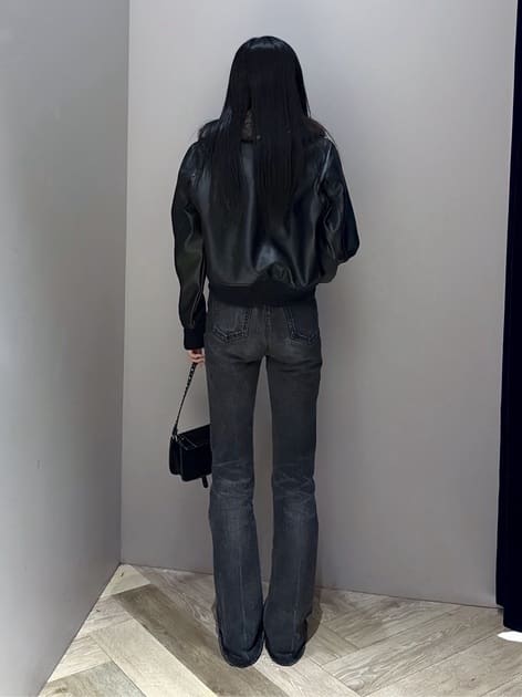 坂入　柚さんの「MOUSSY｜JEWEL STUDS SHOUDER バッグ」を使ったコーディネート