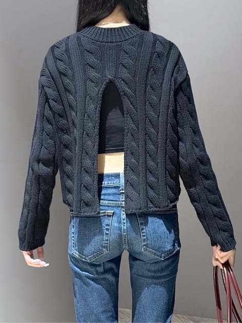 坂入　柚さんの「MOUSSY｜WAVE LINE HAND バッグ」を使ったコーディネート