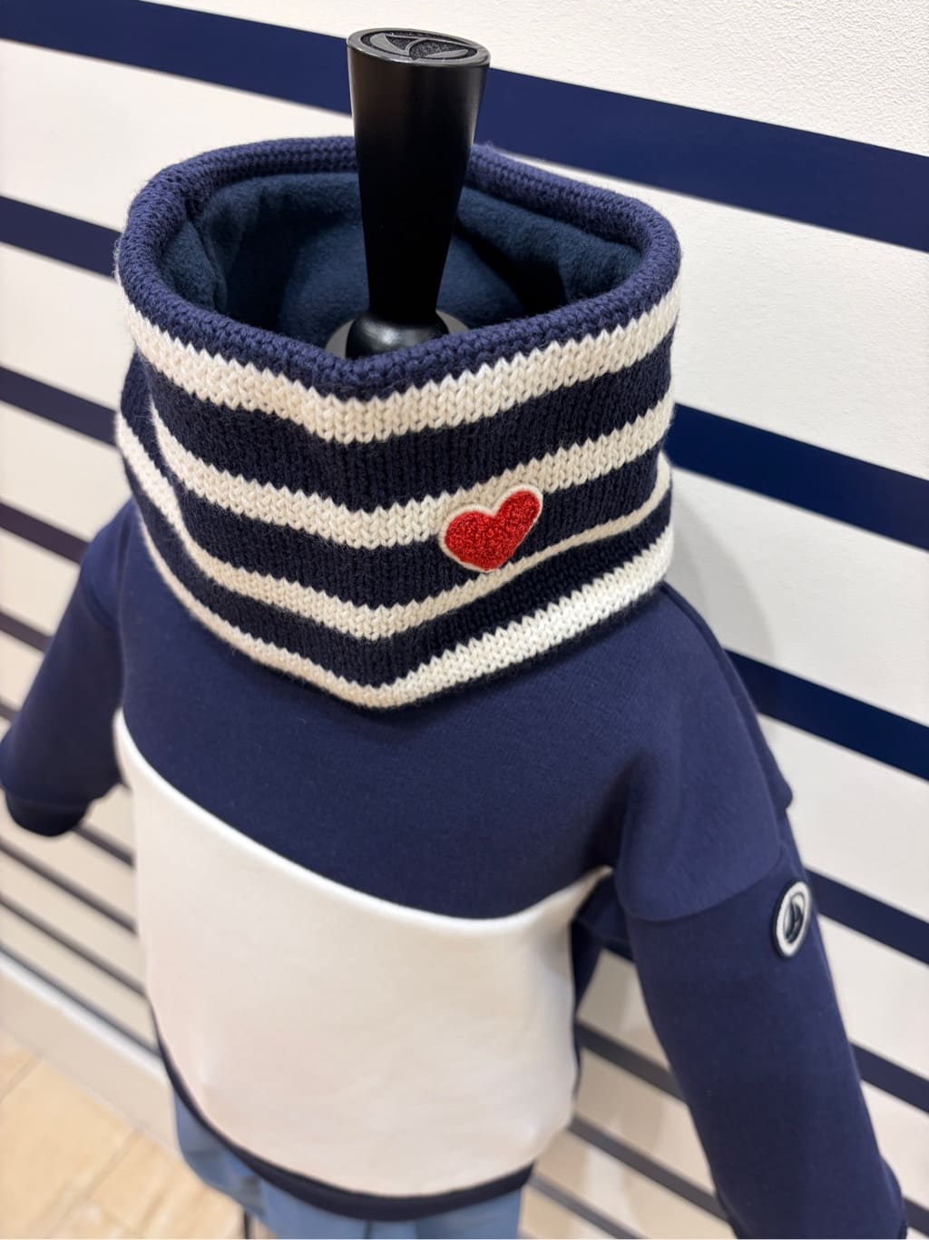 Coordinate detail attachment 6