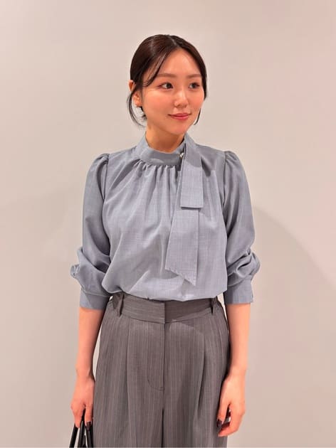 Miwaさんの「NATURAL BEAUTY BASIC｜サイドタイブラウス」を使ったコーディネート