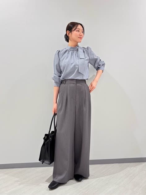 Miwaさんの「NATURAL BEAUTY BASIC｜サイドタイブラウス」を使ったコーディネート